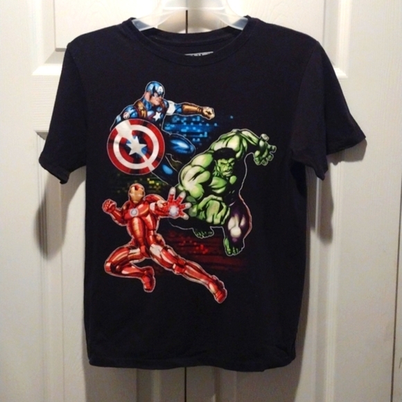 Marvel boys tee L 10/12 - Picture 1 of 4